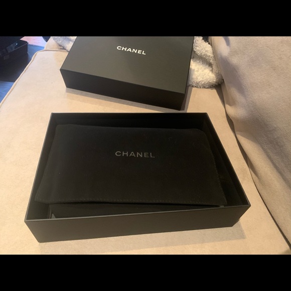 Chanel Tweed Houndstooth Wallet on Chain 2020 - Picture 3 of 5